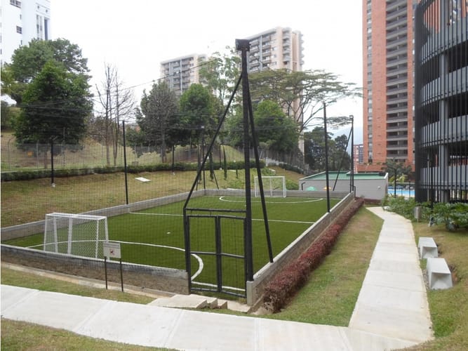Apartaestudio en arriendo en El Tesoro, Medellín, 64 m² · foto 20 de 20