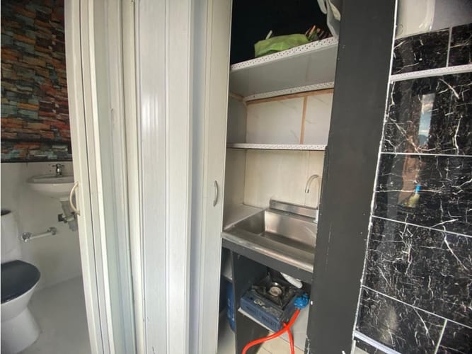 Local en arriendo en Los Balsos, Medellín, 55 m² · foto 5 de 9