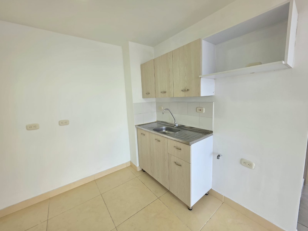Apartamento en arriendo en Cr Las Flores Del Campestre I, Palmira · foto 12 de 19