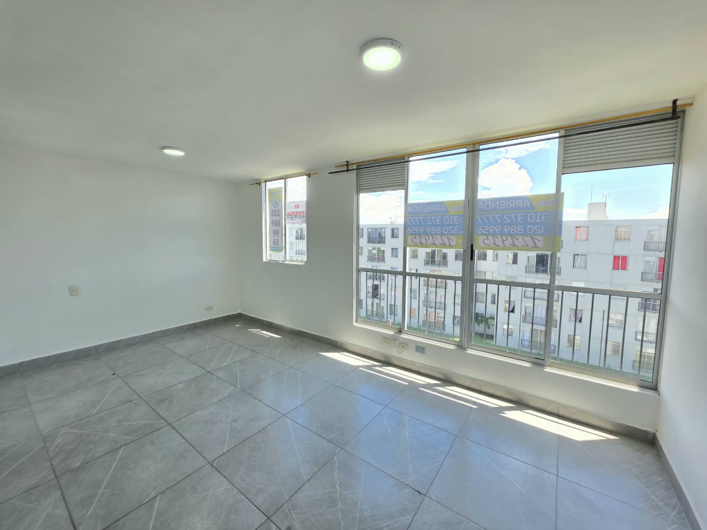 Apartamento en arriendo en Cr Las Flores Del Campestre I, Palmira · foto 15 de 19