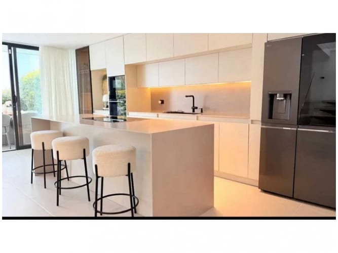 Casa de 3 alcobas en venta en Urbanización Las Cumbres, Envigado, 167 m² · foto 3 de 21