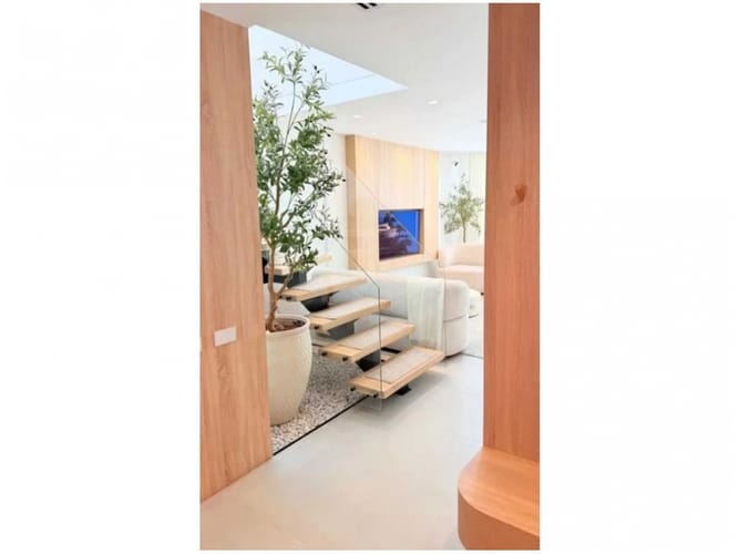 Casa de 3 alcobas en venta en Urbanización Las Cumbres, Envigado, 167 m² · foto 8 de 21