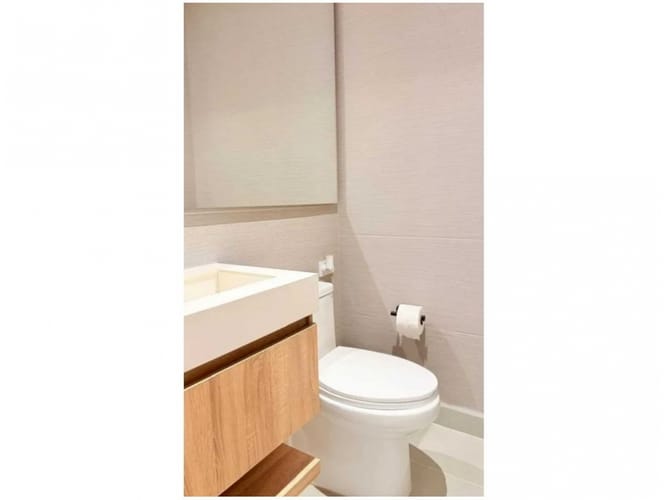 Casa de 3 alcobas en venta en Urbanización Las Cumbres, Envigado, 167 m² · foto 18 de 21
