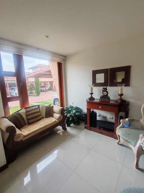 Casa de 4 alcobas en venta en 20 De Julio Sector I, Chía, 237 m² · foto 5 de 15