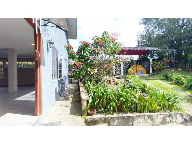 Finca en venta en El Manzano, Pereira, 220 m² · foto 4 de 24