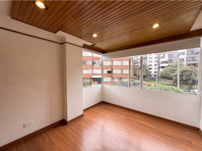 Apartamento de 2 alcobas en venta en Santa Barbara, Bogotá, 90 m² · foto 13 de 24