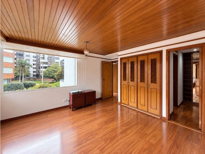 Apartamento de 2 alcobas en venta en Santa Barbara, Bogotá, 90 m² · foto 14 de 24