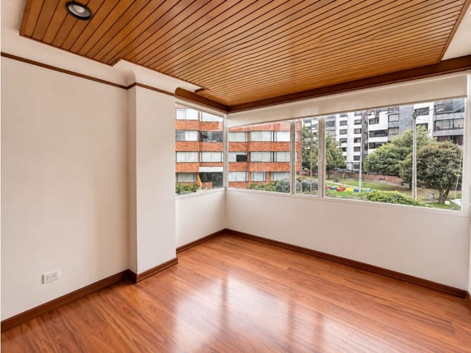 Apartamento de 2 alcobas en venta en Santa Barbara, Bogotá, 90 m² · foto 17 de 24