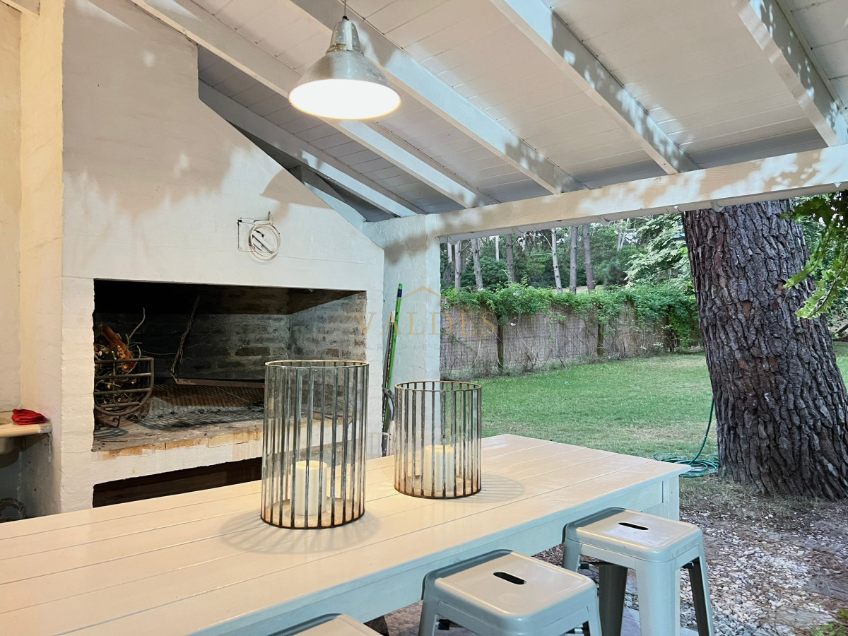 En venta y alquiler anual hermosa casa en Punta ballena de 4 dormitorios · Foto 4