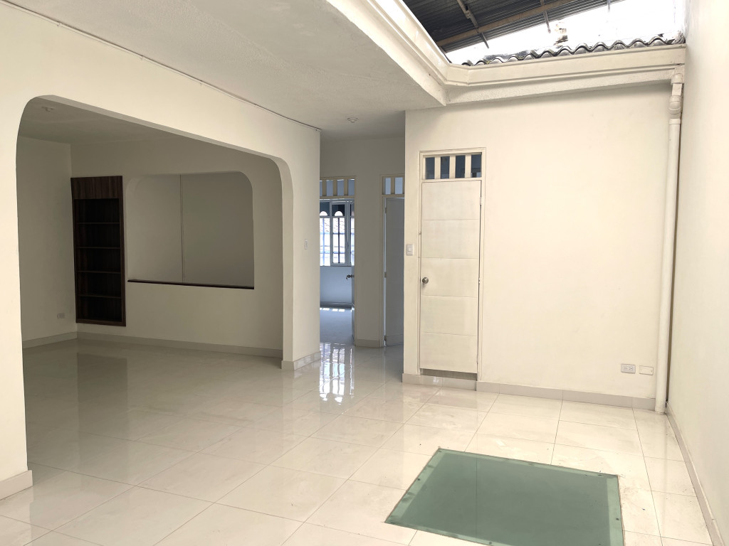 Apartamento en arriendo en Central, Palmira · foto 3 de 13