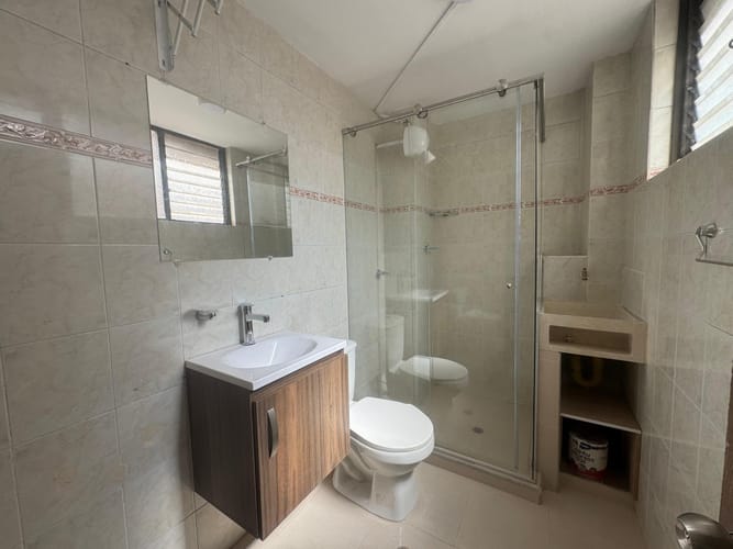 Apartamento de 1 alcoba en venta en Cristo Rey, Medellín, 120 m² · foto 4 de 22