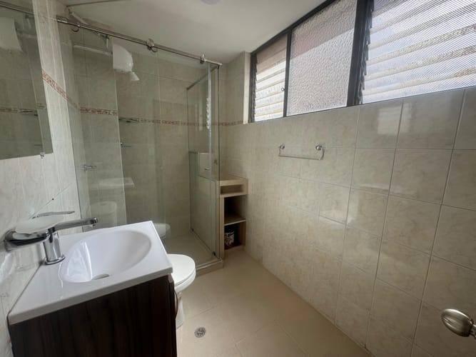 Apartamento de 1 alcoba en venta en Cristo Rey, Medellín, 120 m² · foto 5 de 22