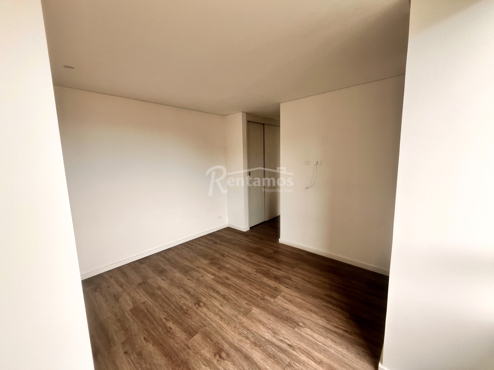 Apartamento en arriendo en Lalinde, Medellín · foto 22 de 24