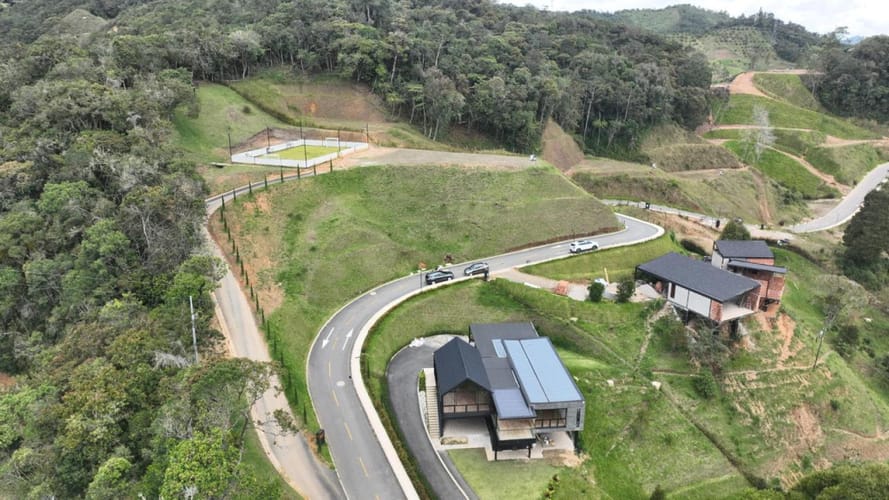 Casa de 3 alcobas en venta en El Chuscal, El Retiro, 371 m² · foto 5 de 19
