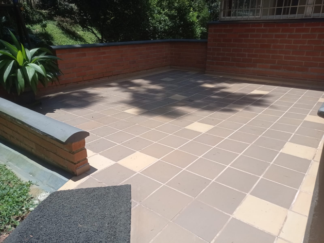 Apartamento de 3 alcobas en venta en Los Balsos, Medellín, 102 m² · foto 23 de 24