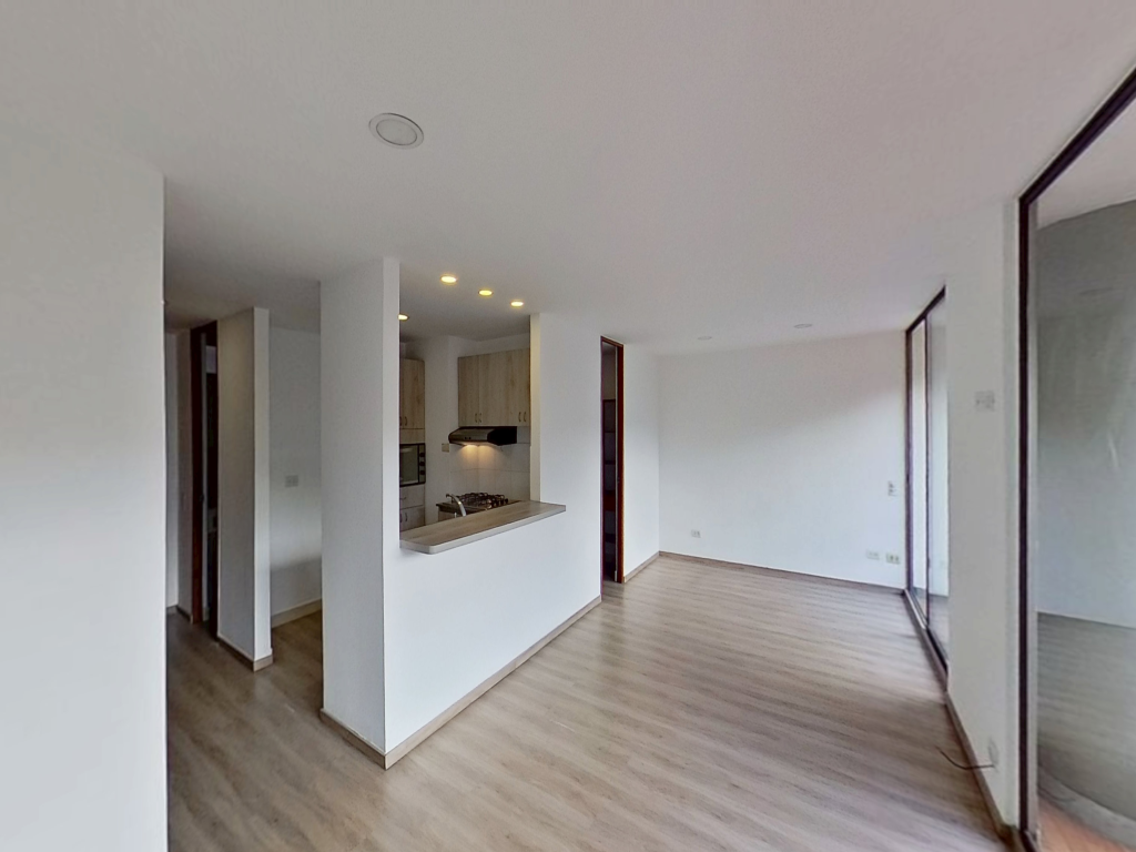 Apartamento en venta en El Poblado, Medellín · foto 8 de 13