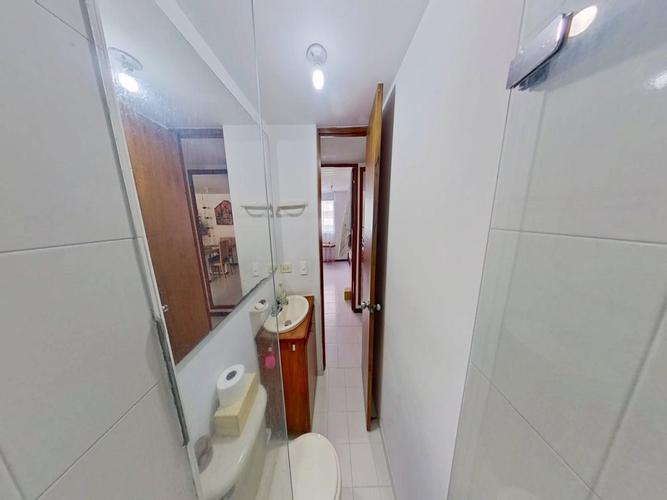 Apartamento de 2 alcobas en venta en Laureles, Medellín, 72 m² · foto 16 de 24
