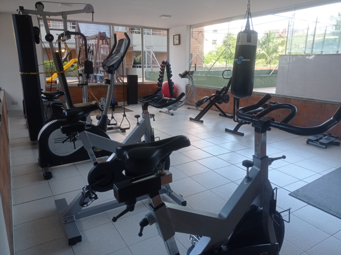 Apartamento de 2 alcobas en venta en Laureles, Medellín, 72 m² · foto 20 de 24