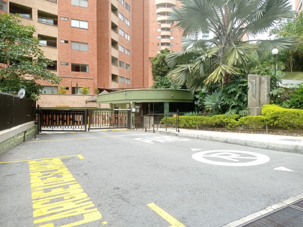 Apartamento en venta en Betania, Sabaneta · foto 21 de 24