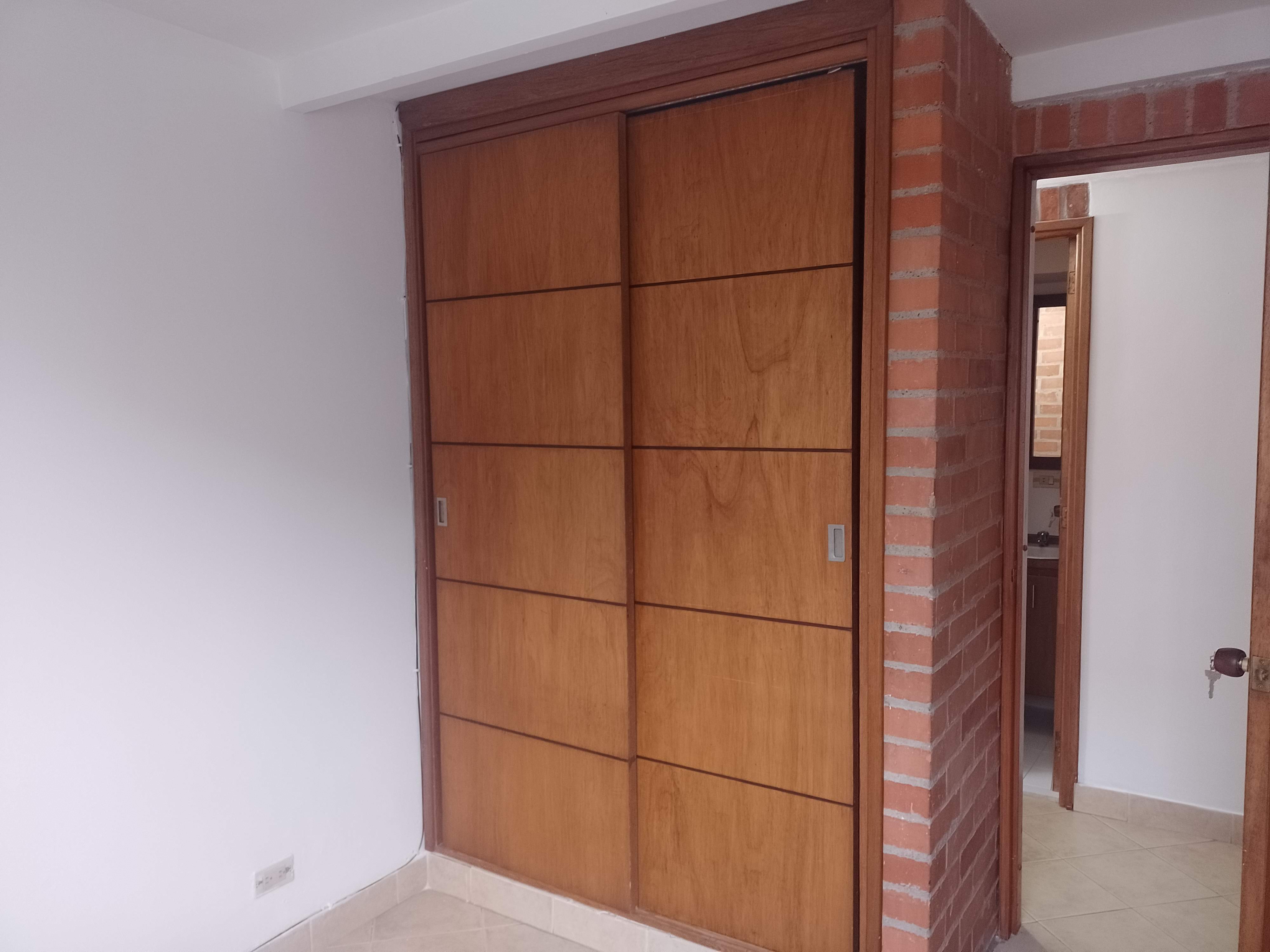 Apartamento en venta en Loma Del Indio, Medellín · foto 6 de 14