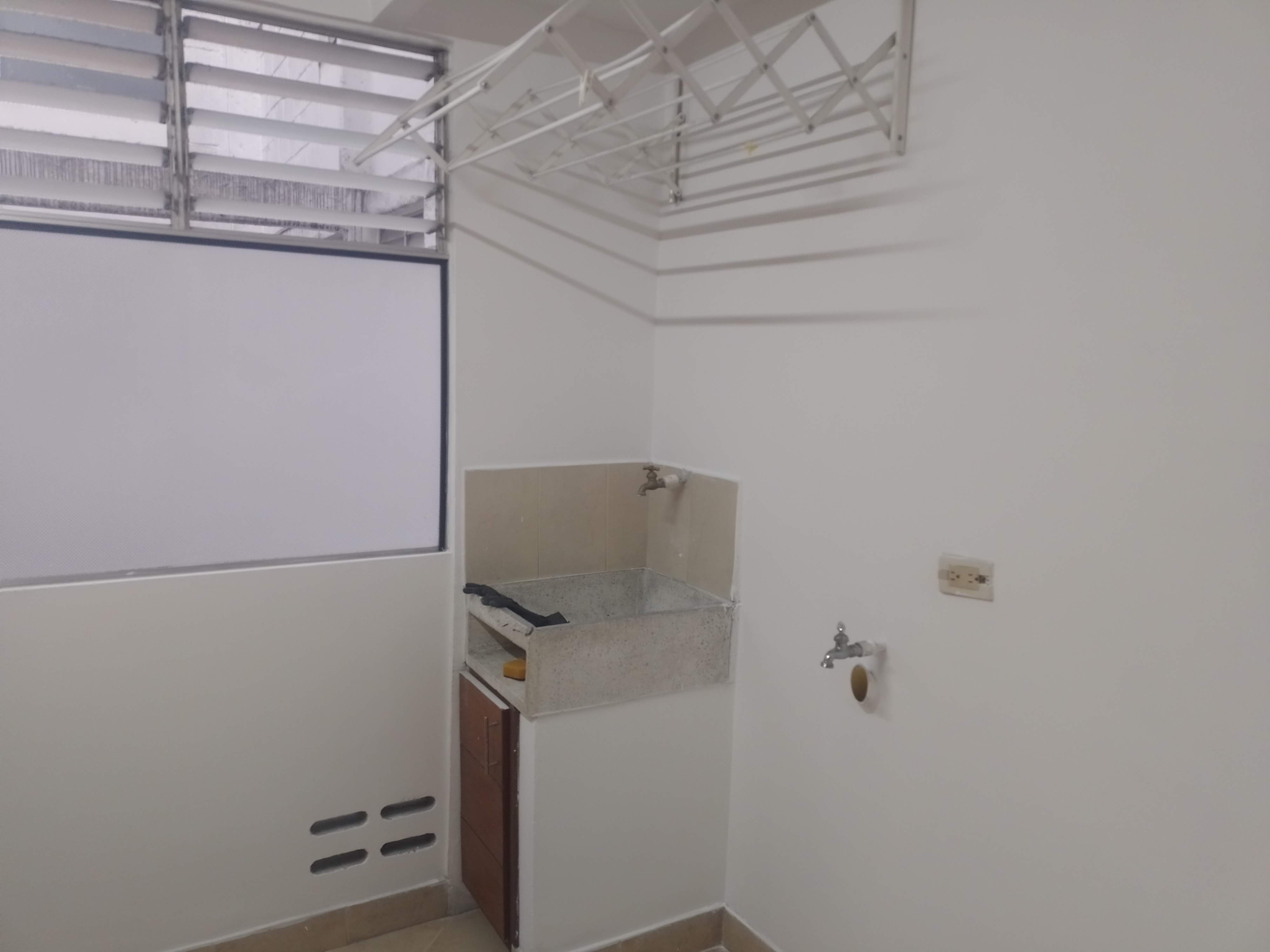 Apartamento en venta en Loma Del Indio, Medellín · foto 9 de 14