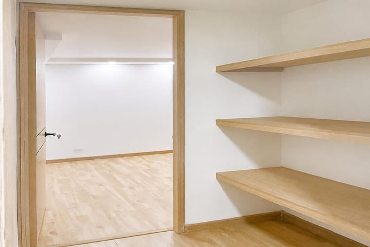 Apartamento de 3 alcobas en venta en La Estancia, Madrid, 54 m² · foto 7 de 13