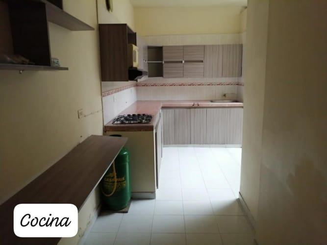 Casa de 2 alcobas en venta en Las Palmas, Medellín, 149 m² · foto 2 de 12