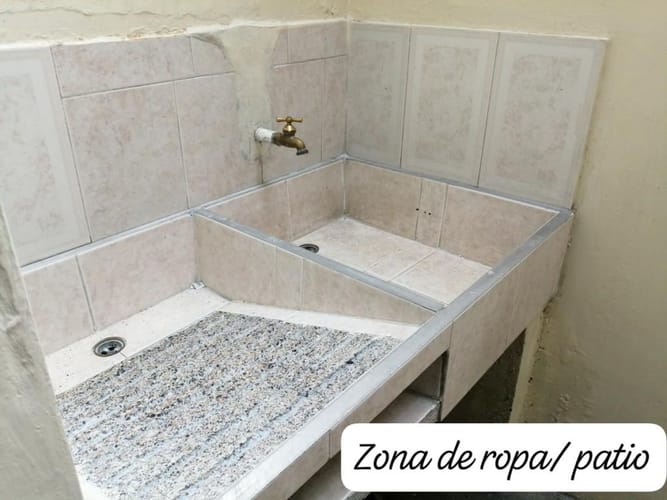Casa de 2 alcobas en venta en Las Palmas, Medellín, 149 m² · foto 7 de 12