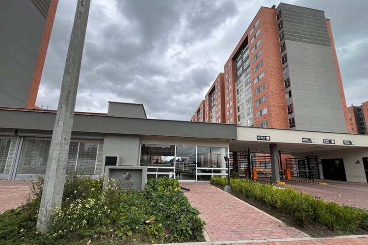 $1.400.000 en Centro Poblado Pablo Vi