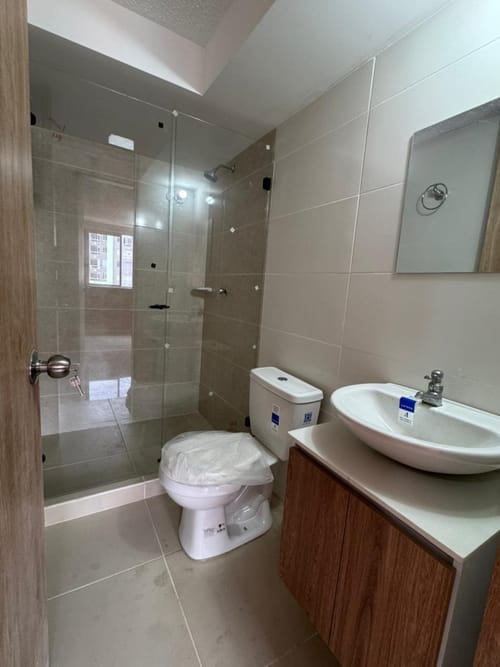 Apartamento de 3 alcobas en arriendo en Centro Poblado Pablo Vi, Madrid, 58 m² · foto 8 de 11