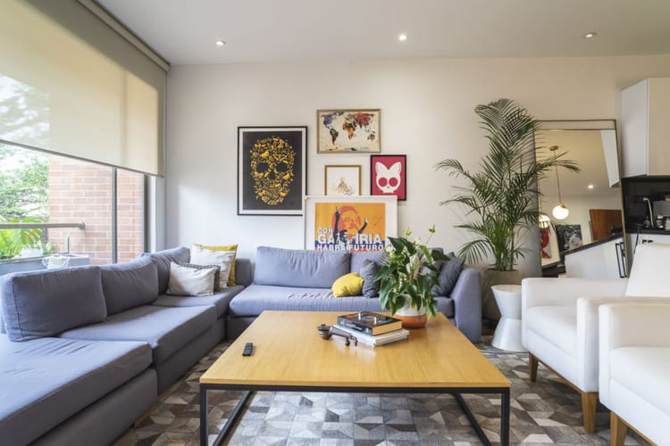 Apartamento de 1 alcoba en venta en Los Rosales, Bogotá, 80 m² · foto 2 de 21
