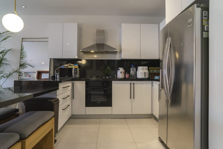 Apartamento de 1 alcoba en venta en Los Rosales, Bogotá, 80 m² · foto 6 de 21
