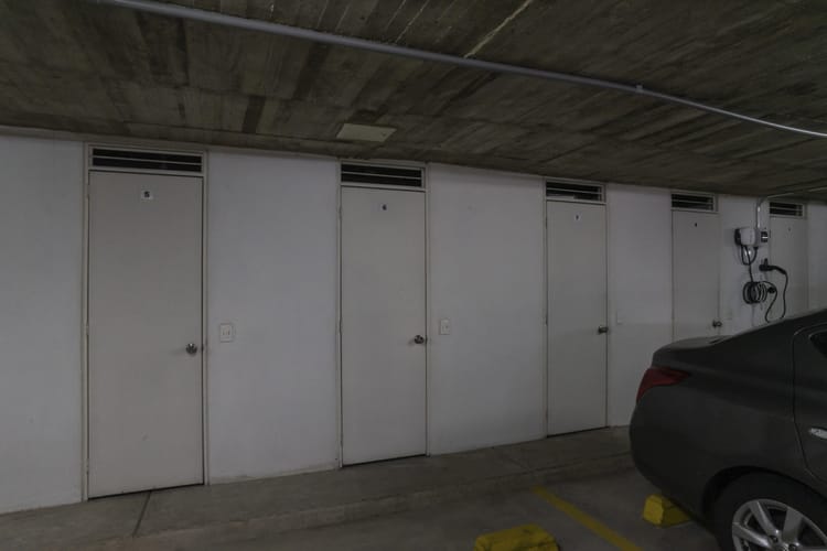 Apartamento de 1 alcoba en venta en Los Rosales, Bogotá, 80 m² · foto 18 de 21