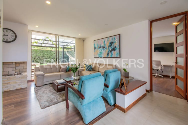 Casa de 4 alcobas en venta en Capellania, Cajicá, 290 m² · foto 2 de 20