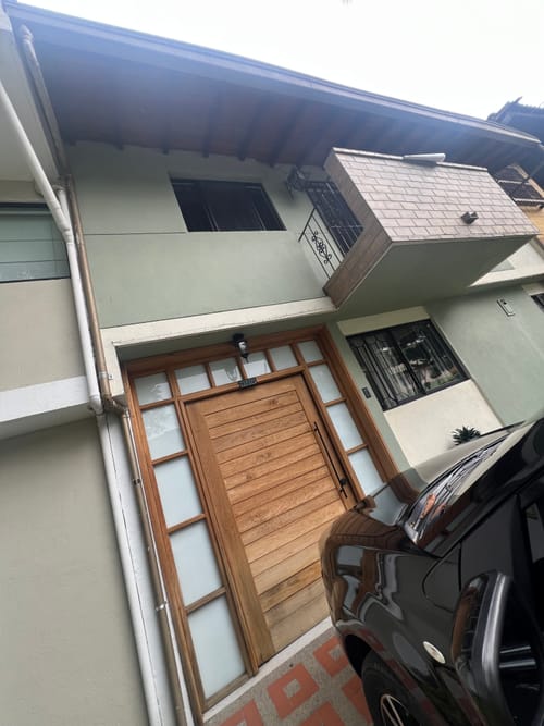 Casa de 5 alcobas en venta en Cristobal, Medellín, 130 m² · foto 2 de 24