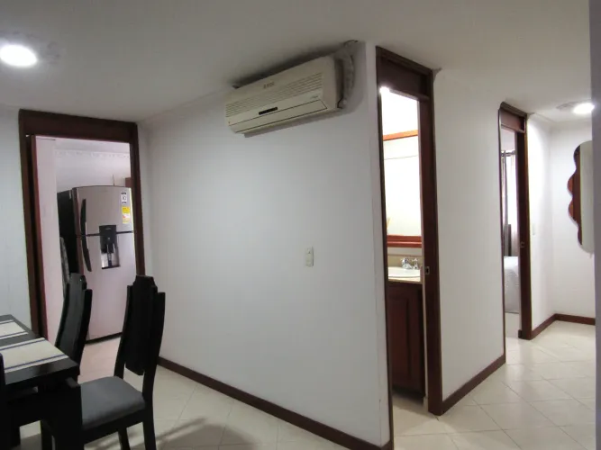 Apartamento de 3 alcobas en arriendo en Los Balsos, Medellín, 72 m² · foto 9 de 24