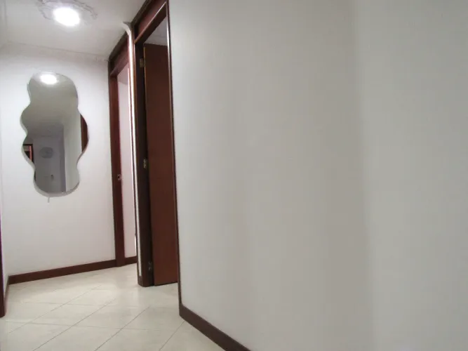 Apartamento de 3 alcobas en arriendo en Los Balsos, Medellín, 72 m² · foto 11 de 24