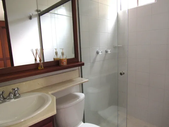 Apartamento de 3 alcobas en arriendo en Los Balsos, Medellín, 72 m² · foto 22 de 24