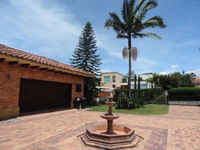 Casa de 5 alcobas en venta en El Tablazo, Rionegro, 1950 m² · foto 4 de 19