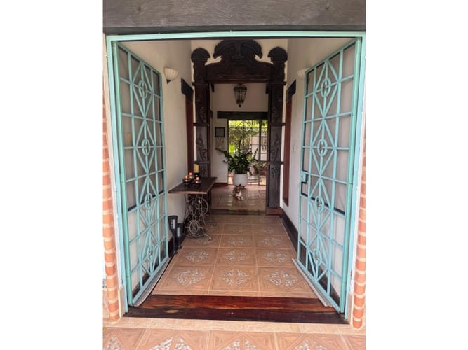 Casa de 3 alcobas en venta en La Buitrera, Cali, 350 m² · foto 12 de 24