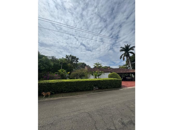 Casa de 3 alcobas en venta en La Buitrera, Cali, 350 m² · foto 19 de 24