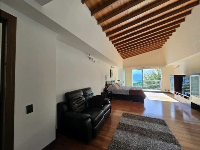 Casa de 4 alcobas en venta en Los Balsos, Medellín, 355 m² · foto 16 de 24