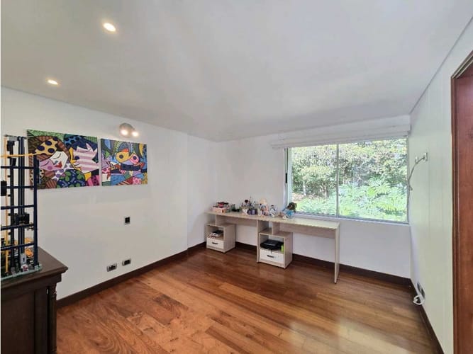 Casa de 4 alcobas en venta en Los Balsos, Medellín, 355 m² · foto 23 de 24