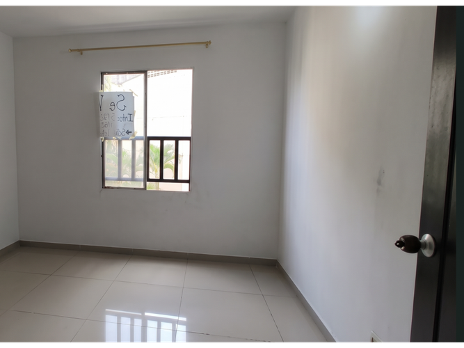 Apartamento en venta en La Alborada, Cali · foto 3 de 9