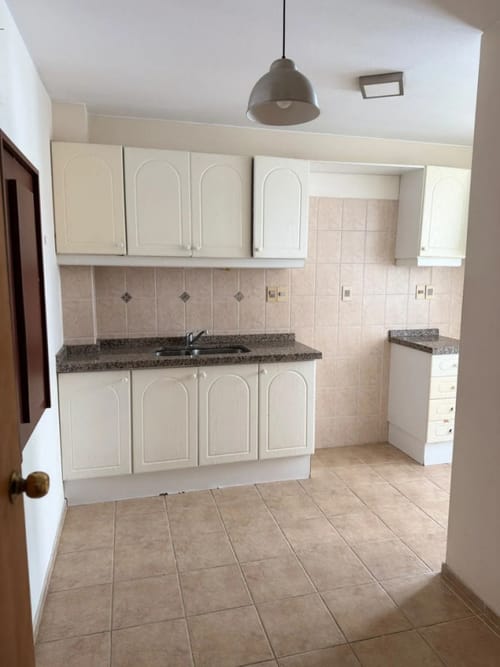 Alquiler Apartamento Al Frente 2 Dormitorios 2 Baños Garaje En Puerto Buceo · Foto 4