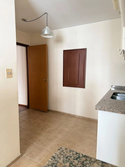 Alquiler Apartamento Al Frente 2 Dormitorios 2 Baños Garaje En Puerto Buceo · Foto 8