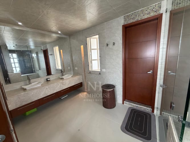 Casa de 5 alcobas en venta en San Simón, Bogotá, 472 m² · foto 19 de 24