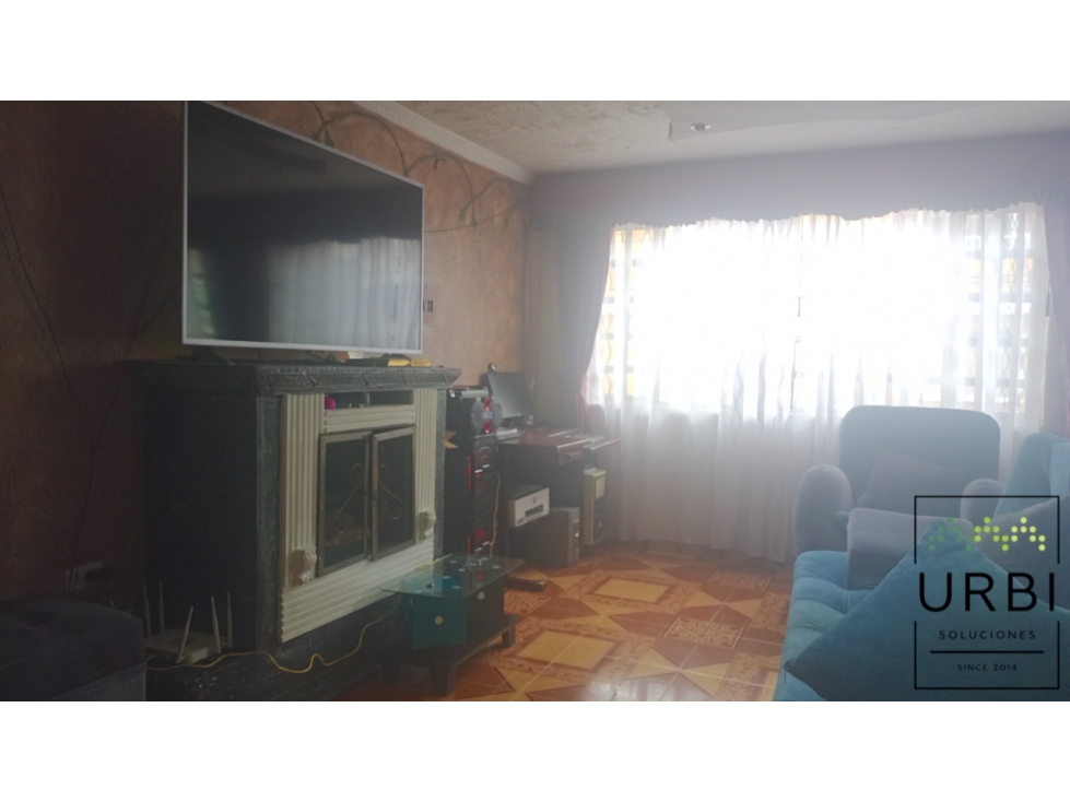 Casa en venta en Fatima, Bogotá · foto 2 de 19