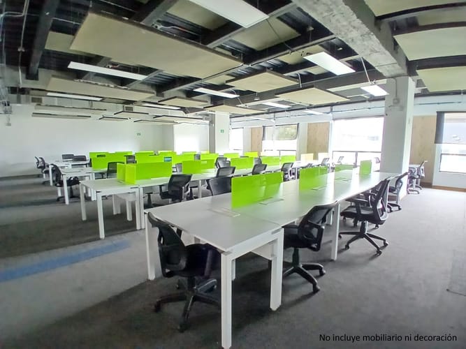 Local en arriendo en Los Balsos, Medellín, 958 m² · foto 6 de 10