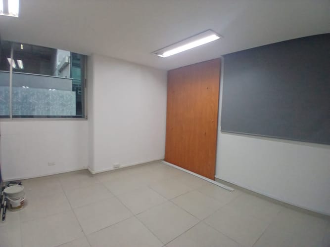 Oficina en arriendo en Los Balsos, Medellín, 93 m² · foto 13 de 13